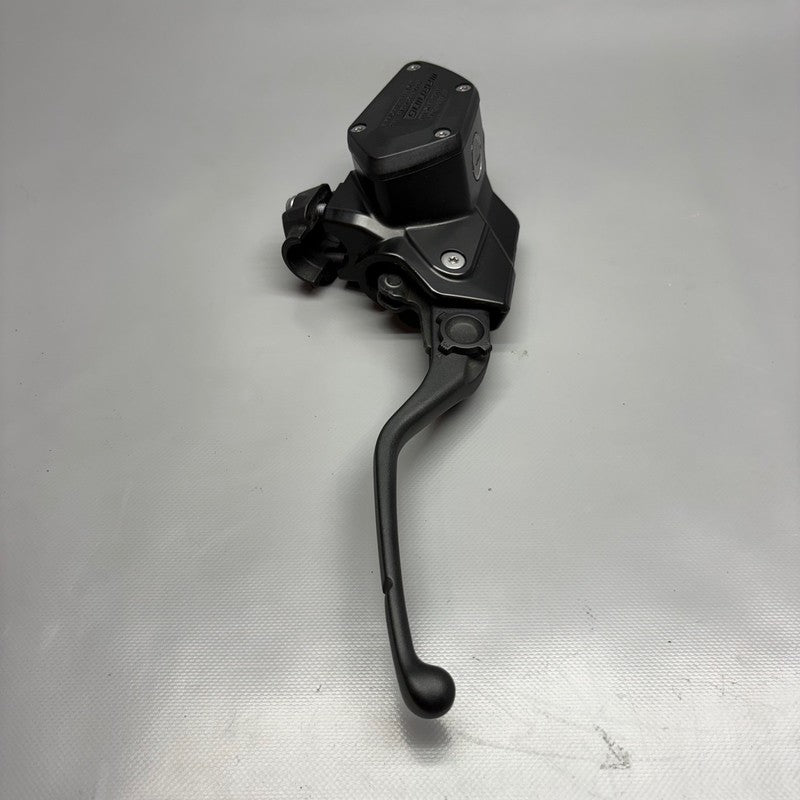 BMW K1600 BAGGER FRONT BRAKE MASTER CYLINDER 2017-2021 2022 2023 2024 