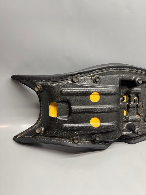 BMW F800ST SEAT 2006 2007 2008 2009 2010 2011 2012 2013 OEM 7678600
