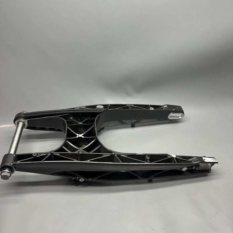 8563984 BMW G310GS SWING ARM 2018 2019 OEM 8563984