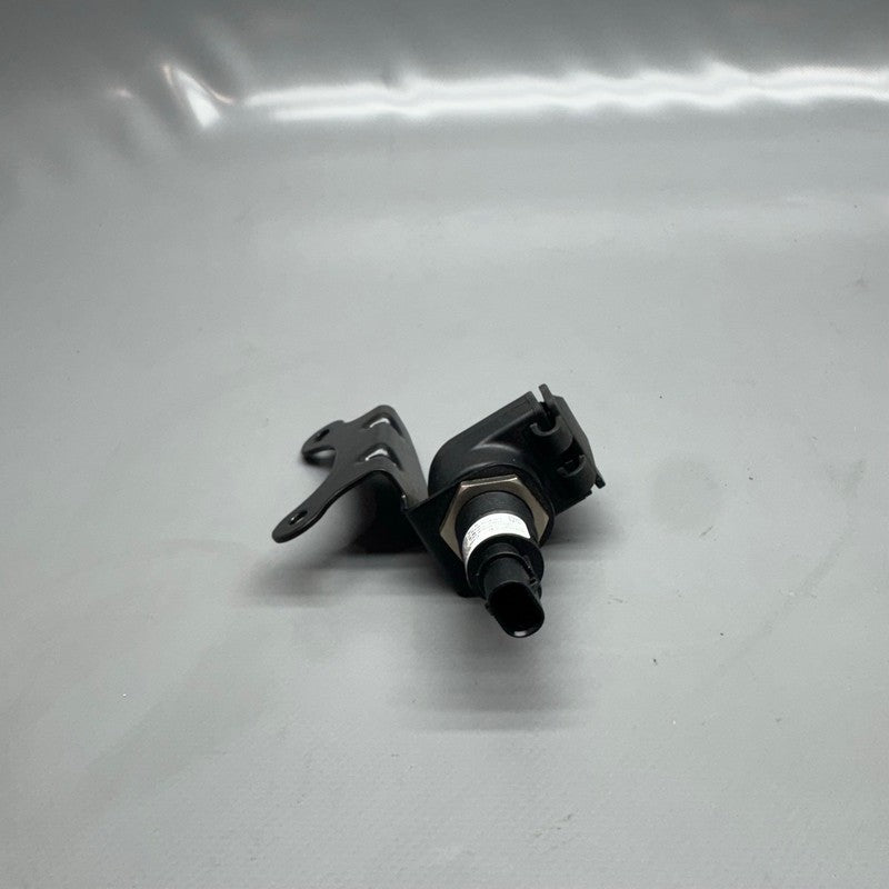 BMW S1000RR USB CHARGING SOCKET 2021 2022 2023 2024 OEM 8406852