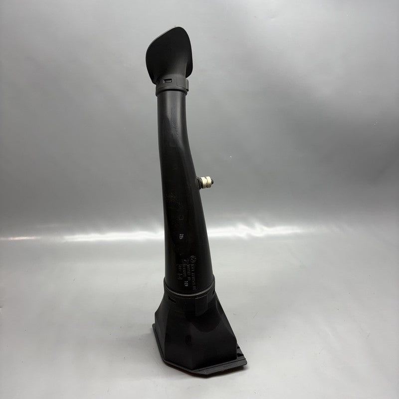 7718579 BMW K1300S LEFT SIDE AIR INTAKE DUCT TUBE 2007 08 09 10 11 12 13 14 2015 7718579
