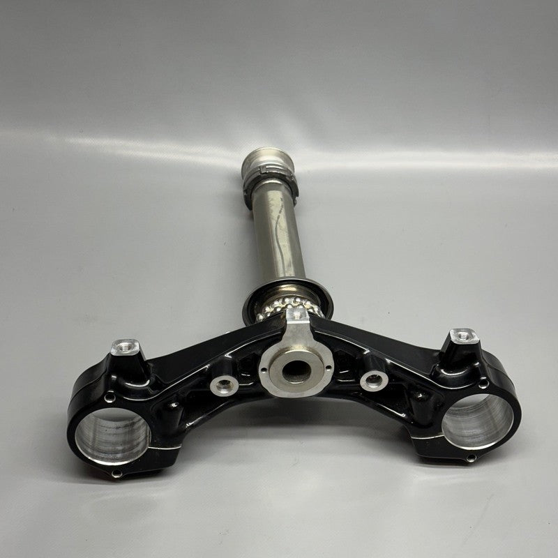 BMW R18 TRANSCONTINENTAL LOWER FORK CROSS BRACE 2021-2023 2024 2025 20