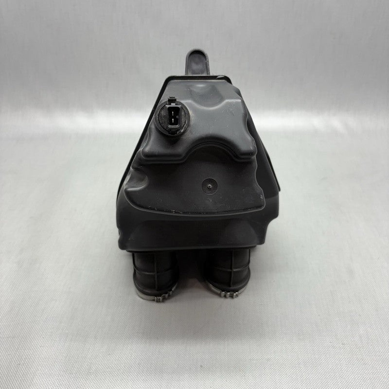 7724926 BMW C650 GT INTAKE MUFFLER 2011 2012 2013 2014 2015 OEM 7724926