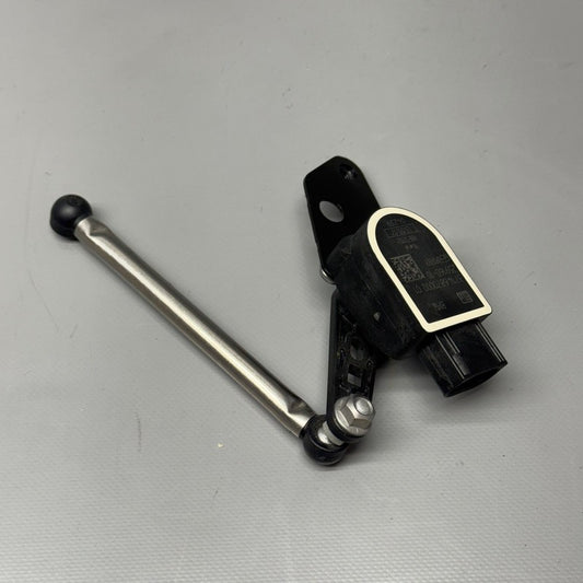 BMW K1600GTL LEVEL SENSOR 2015 2016 2017 2018 2019 2020 2021 OEM