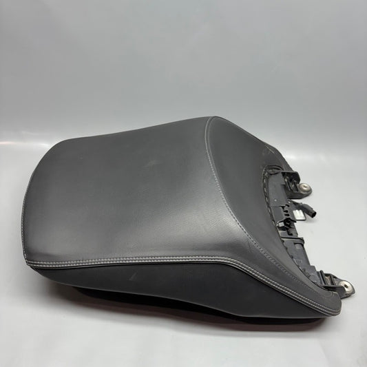 BMW K1600GT PASSENGER SEAT 2011 2012 2013 2014 2015 2016 OEM 7712119