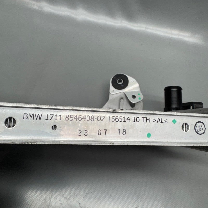 8546408 BMW R1250RT RADIATOR LEFT 2013-2017 2018 2019 2020 2021 2022 2023 2024 OEM