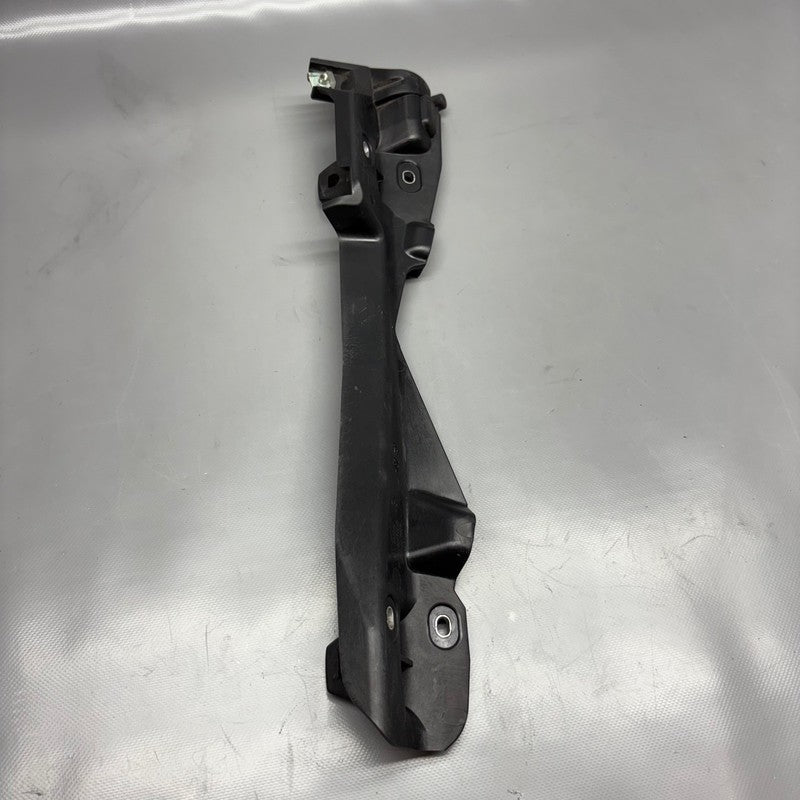 7716655 BMW K1600GT CASE HOLDER LEFT 2011 2012 2013 2014 2015 2016 OEM 7716655