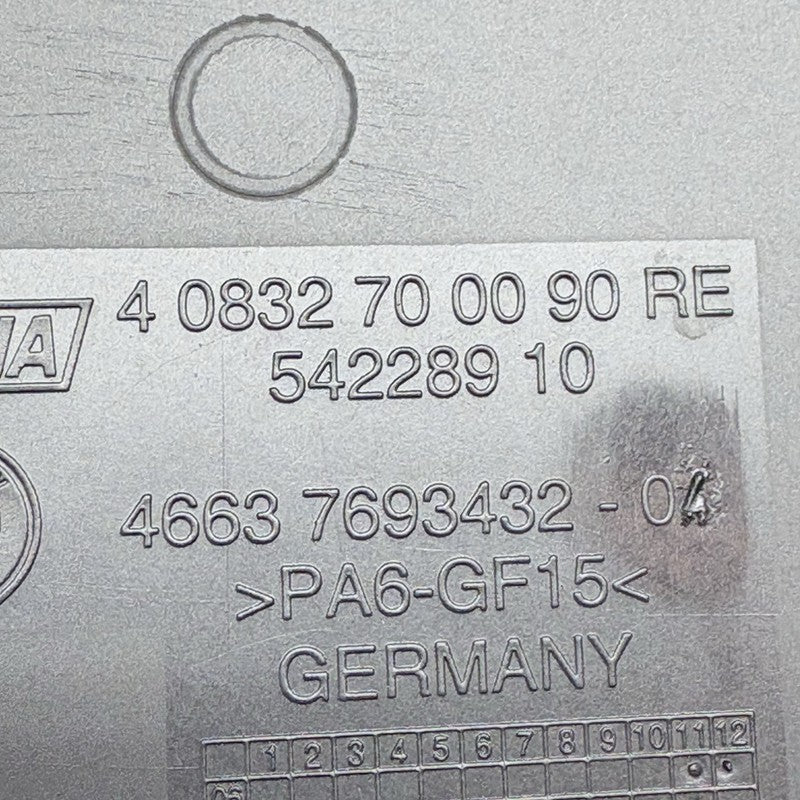 7693432 BMW R1200GS LATERAL TRIM PANEL COVERING RIGHT 2009 2010 2011 2012 2013 7693432