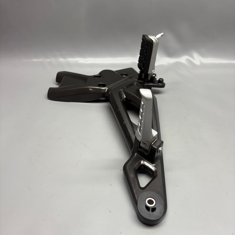 G310 R BMW G 310R FOOT REST PEG MOUNT RIGHT 2019 2020 2021 2022 2023 2024 2025 OEM