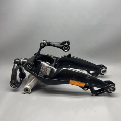 7717732 BMW K1600GTL FRONT SWINGARM WHEEL CARRIER 2015 2016 2017 2018 2019 2020 2021 OEM