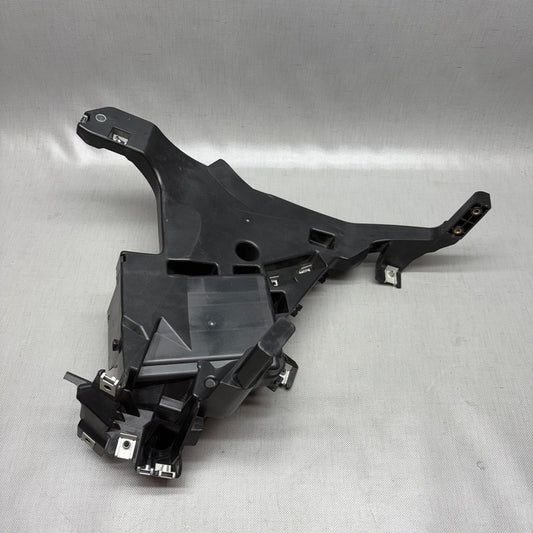 BMW C 650 EVOLUTION FRONT PANEL CARRIER RIGHT 2015 2016 2017 2018 OEM 