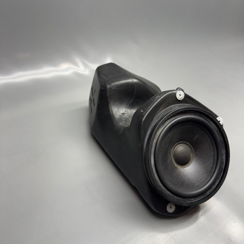 BMW K 1200LT LOUDSPEAKER BOX RIGHT 2005 2006 2007 2008 OEM 2305892