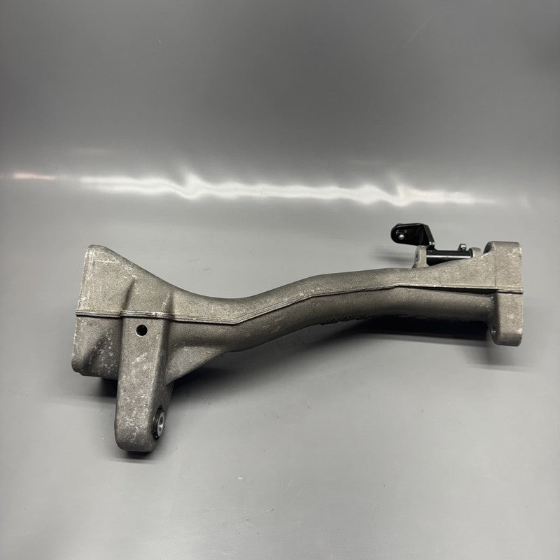 2321299 BMW K 1200LT SWING ARM MOUNT BRACKET REAR 2005 2006 2007 2008 OEM 2321299