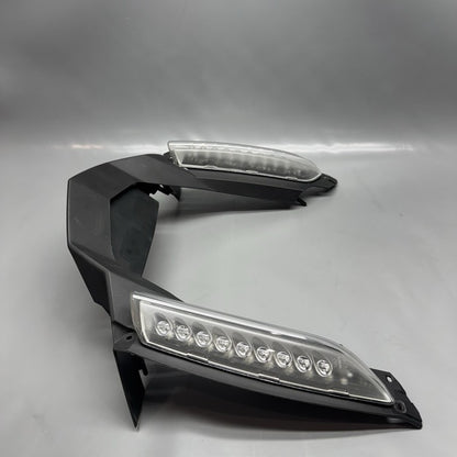 7710445 BMW K1600GTL AIR DUCT COVER TURN SIGNAL 2015 2016 2017 2018 2019 2020 2021 OEM