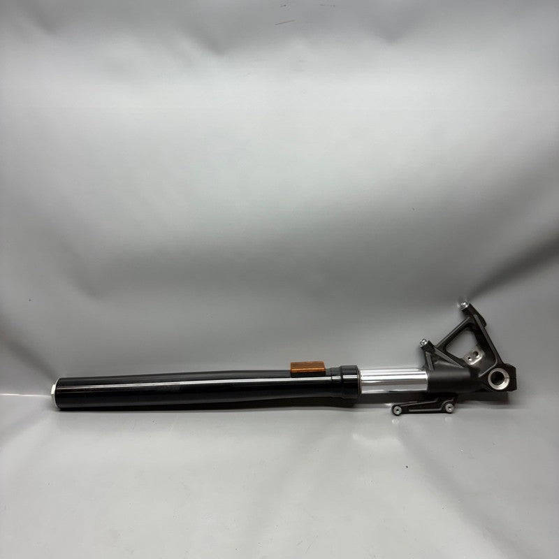 BMW F900R FORK RIGHT 2020 2021 2022 2023 2024 OEM 9480487