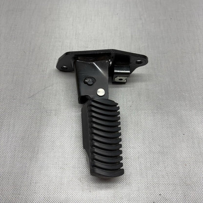 8558603 BMW C400X FOOTPEG LEFT REAR 2018 2019 2020 OEM 8558603