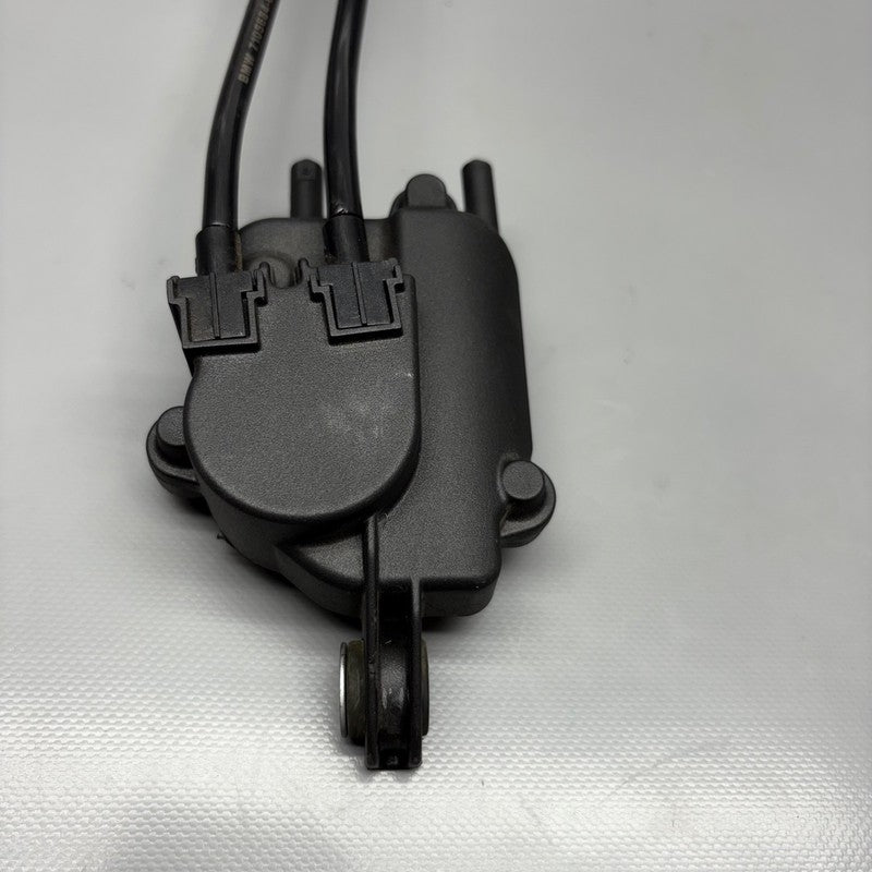 BMW M1000R EXHAUST FLAP 2021 2022 2023 2024 OEM 7105684