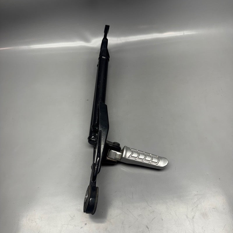 G310GS BMW G310GS FOOTREST BRACKET RIGHT REAR 2016 2017 2018 2019 2020 OEM
