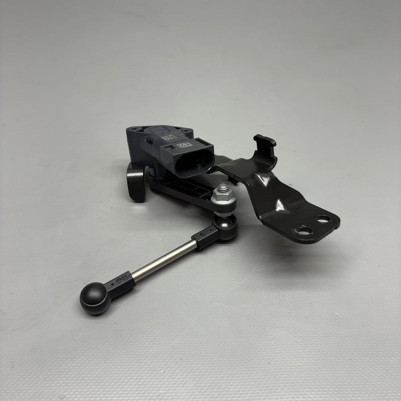 6895466 BMW R18 TRANSCONTINENTAL LEVEL SENSOR REAR 2020 2021 2022 2023 2024 2025 OEM