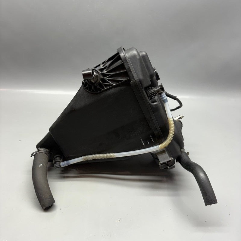 BMW K 1300S OIL TANK 2009 2010 2011 2012 2013 2014 2015 2016 OEM 77075