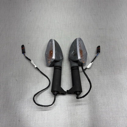 G 310R BMW G 310R FRONT SIGNAL LIGHTS 2016 2017 2018 2019 2020 OEM