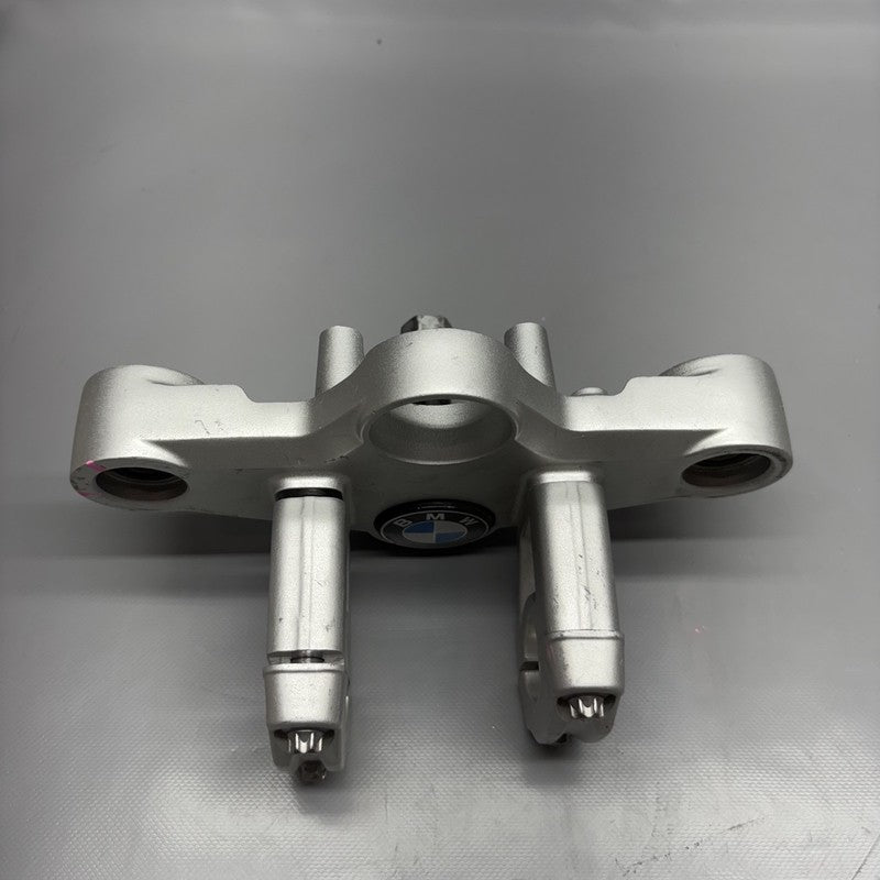 7704584 BMW R1200GS TRIPLE TREE CLAMP UPPER 2006 2007 2008 2009 2010 2011 2012 OEM
