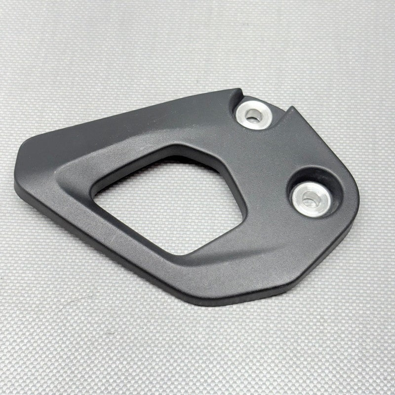 BMW R1250GS FRONT RIGHT FOOTREST HEEL GUARD 2011-2019 2020 2021 2022 2
