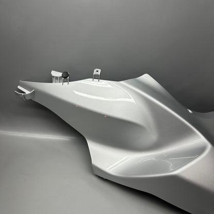 7677776 BMW K 1300S FUEL TANK FAIRING RIGHT 2007-2011 2012 2013 2014 2015 OEM 7677776  