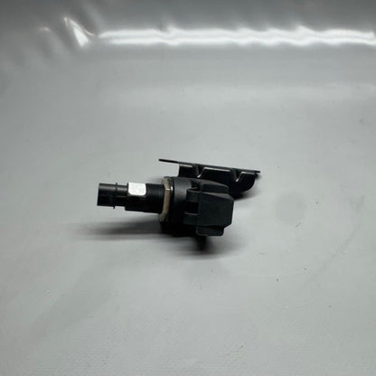 BMW S1000RR USB CHARGING SOCKET 2021 2022 2023 2024 OEM 8406852