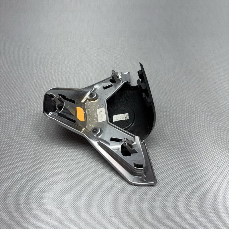 8556342 BMW C 650 SPORT HANDLEBAR CENTER COVER 2014-2016 2017 2018 2019 2020 OEM 8556342