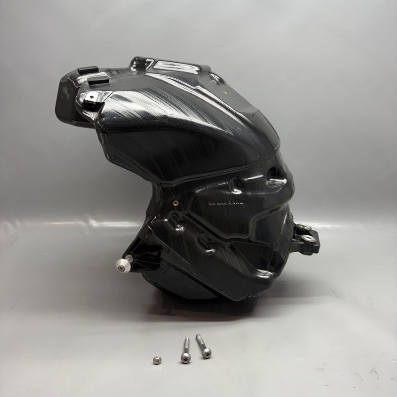 BMW S1000XR FUEL TANK 2014 2015 2016 2017 2018 2019 OEM 7717010