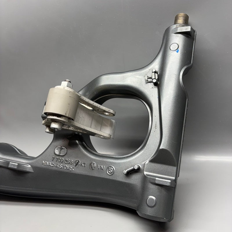BMW K1300S SWINGING ARM 2009 2010 2011 2012 2013 2014 2015 2016 OEM 77
