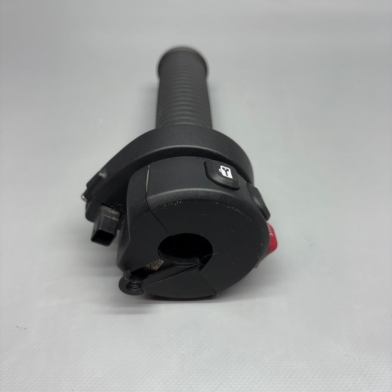 R18 BMW R18 TRANSCONTINENTAL HANDLEBAR GRIP WITH COMBINATION SWITCH 2020-2023 2024 