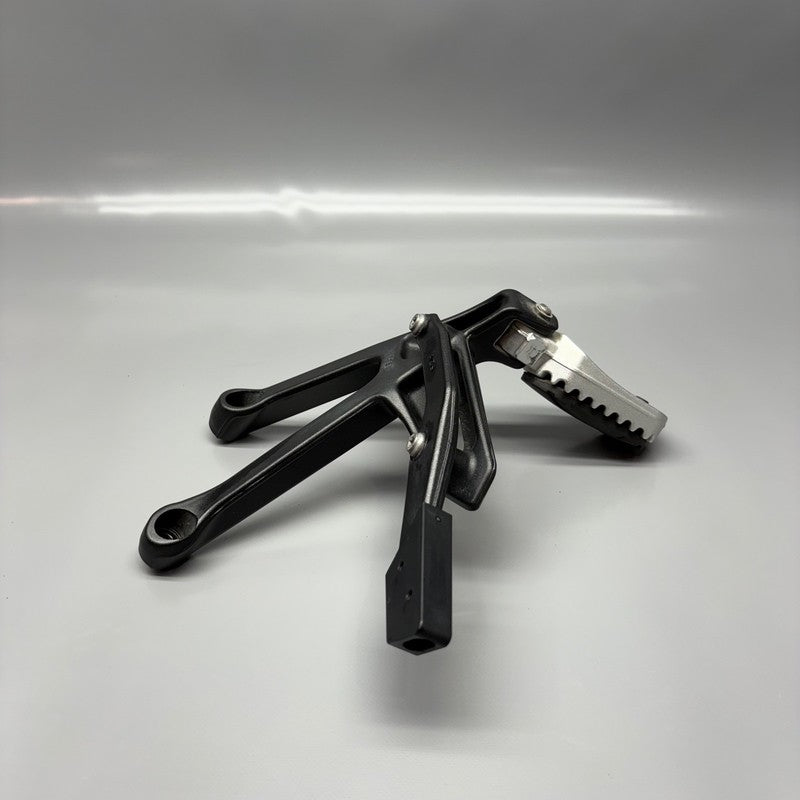 BMW R1300GS TROPHY FOOTPEG WITH BRACKET LEFT REAR 2022 2023 2024 2025 