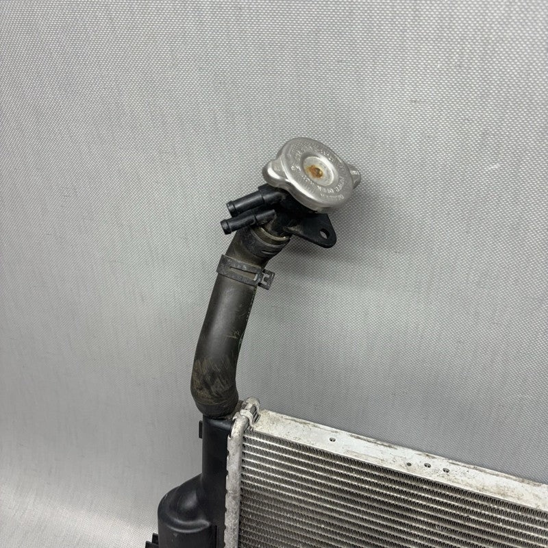 7724993 BMW C 650 SPORT RADIATOR WITH FAN 2014 2015 2016 2017 2018 2019 2020 OEM 7724993