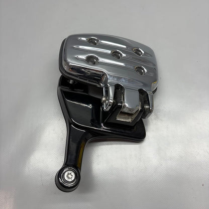 9467718 BMW R18 TRANSCONTINENTAL FOOTREST PLATE RIGHT REAR 2020 2021 2022 2023 2024 OEM
