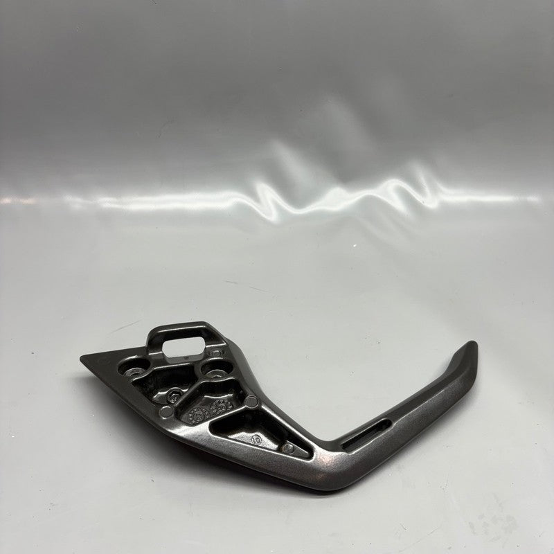 8556898 BMW G 310R GRAB RAIL BAR RIGHT 2019 2020 2021 2022 2023 2024 2025 OEM 8556898