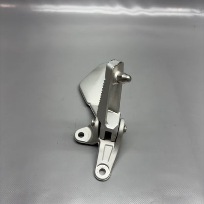 7714641 BMW K1300S FOOTREST LEFT REAR 2007-2012 2013 2014 2015 OEM 7714641