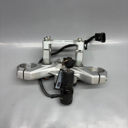 BMW G310GS CROSS BRACE UPPER 2019 2020 2021 2022 2023 OEM