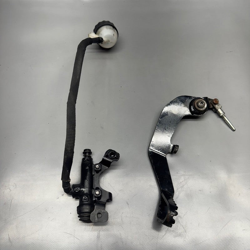 G310GS BMW G310GS BRAKE PEDAL AND MASTER CYLINDER 2016 2017 2018 2019 2020 OEM