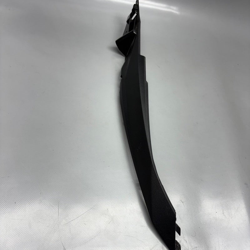 BMW F900R TAIL COWLING LEFT 2020 2021 2022 2023 2024 OEM 8403866