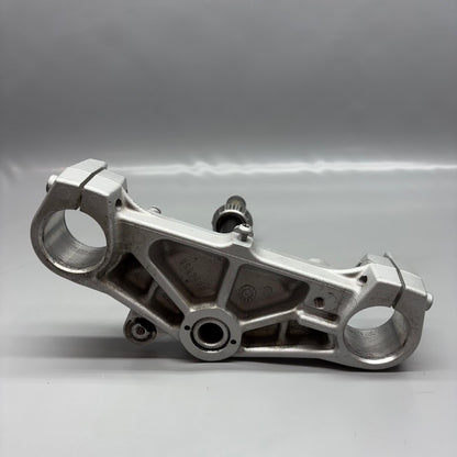 BMW F800ST LOWER FORK CROSS BRACE 2005 2006 2007 2008 2009 2010 2011 O