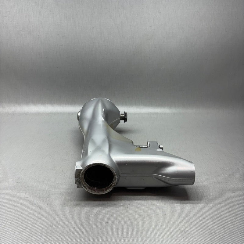 2338130 BMW R1150RS REAR WHEEL SWINGING ARM 2002 2003 2004 2005 2006 OEM 2338130