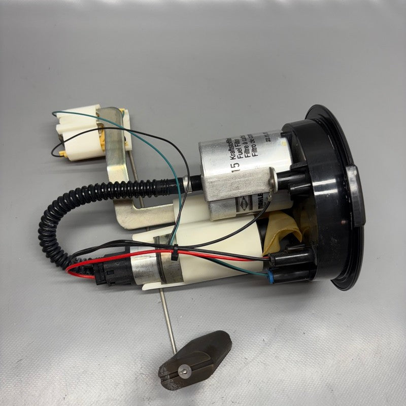 BMW S1000XR FUEL PUMP 2014 2015 2016 2017 2018 2019 OEM