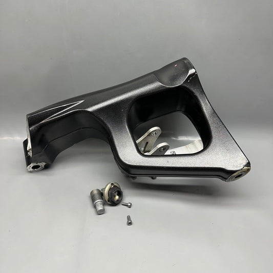 BMW K1600GTL REAR WHEEL SWINGING ARM 2015 2016 2017 2018 2019 2020 202