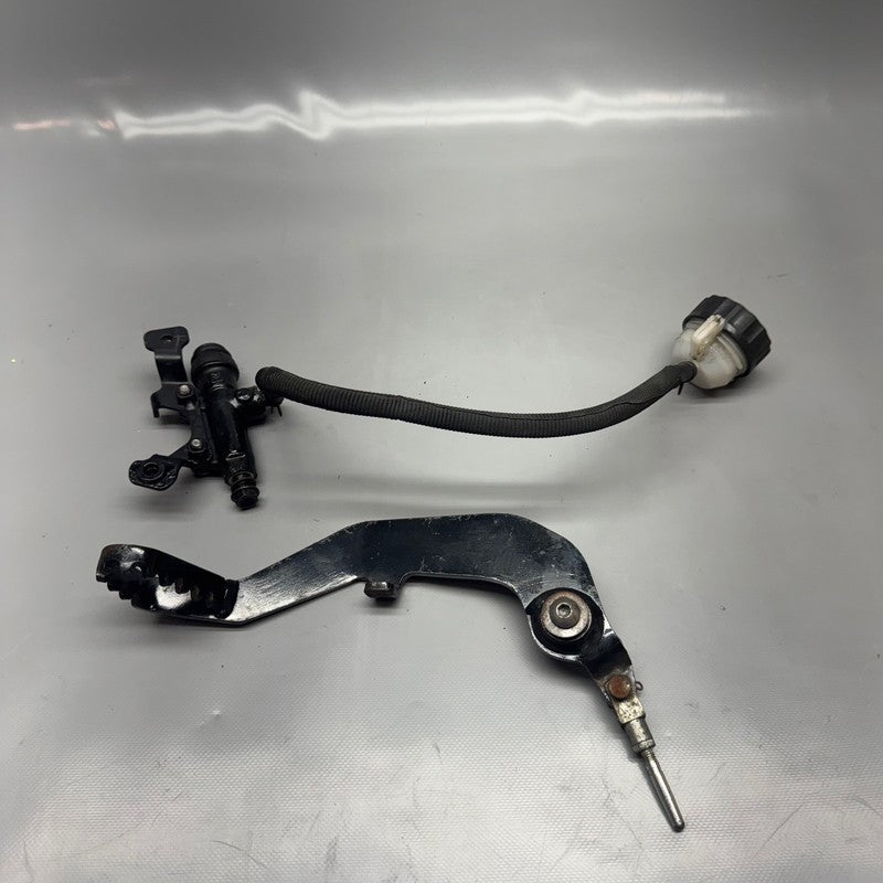 G310GS BMW G310GS BRAKE PEDAL AND MASTER CYLINDER 2016 2017 2018 2019 2020 OEM
