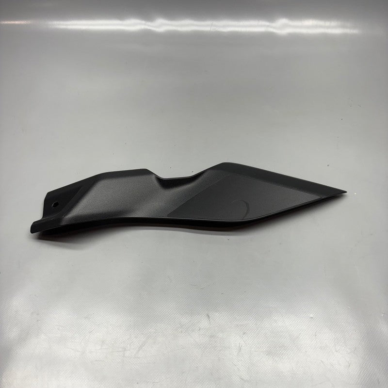 BMW R1300GS ADVENTURE TANK COVER BOTTOM RIGHT 2023 2024 2025 OEM 5A69E