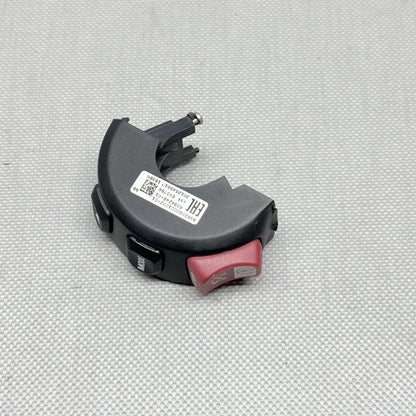 8394246 BMW R1250 GS HANDLE BAR SWITCH RIGHT  2018 2019 2020 OEM 8394246