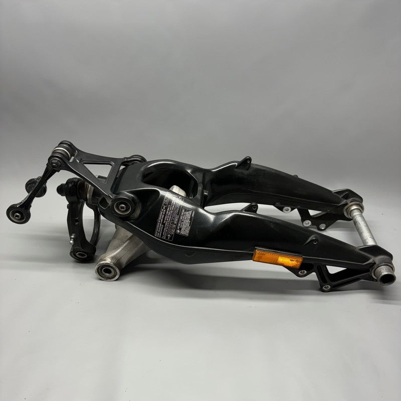 BMW K1600 BAGGER SWINGINGARM WHEEL CARRIER FRONT 2017-2022 2023 2024 2