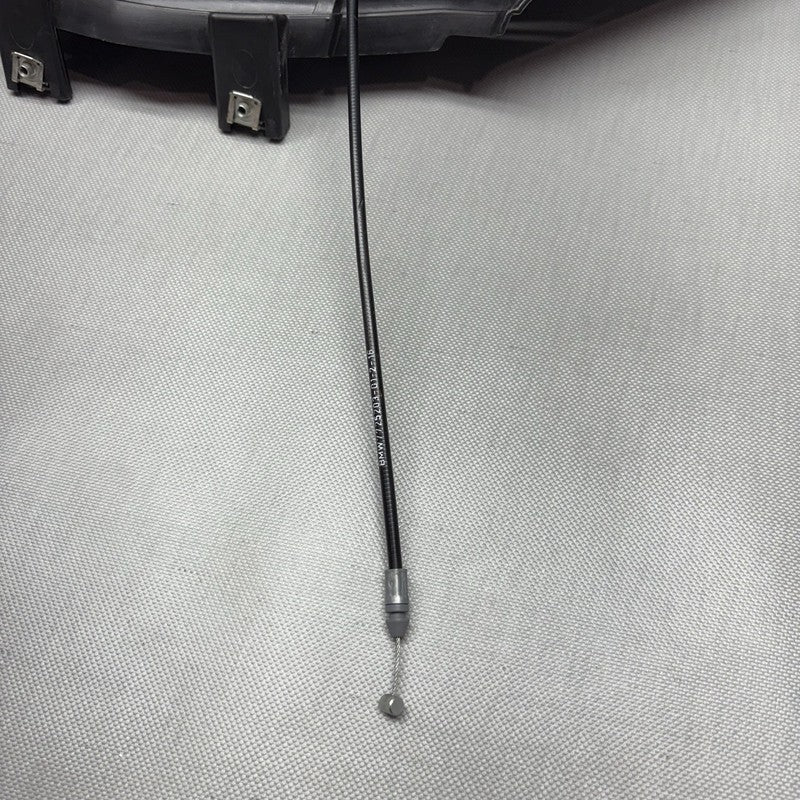 C 650 SPORT BMW C 650 SPORT LEG SHIELD  2014 2015 2016 2017 2018 2019 2020 OEM